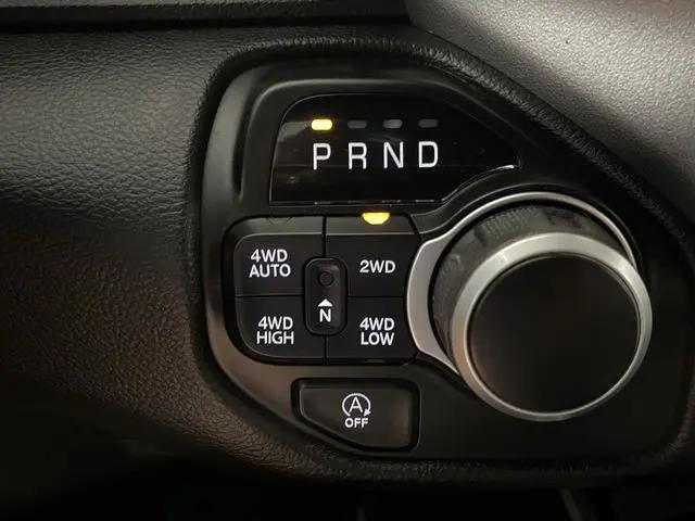 2022 Ram 1500 Big Horn Crew Cab 4x4 5'7" Box