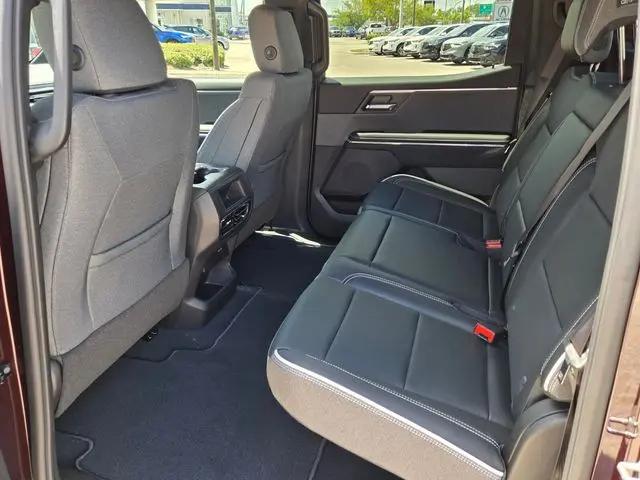 2026 GMC Sierra Standard Range Elevation