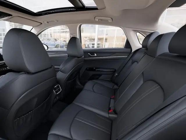2026 Kia K5 EX