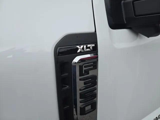2026 Ford F-350 XLT