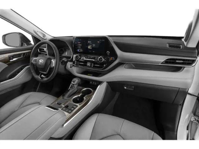 2025 Toyota Highlander Hybrid Limited