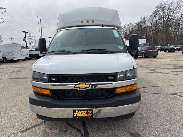 2025 Chevrolet Express Cutaway Work Van