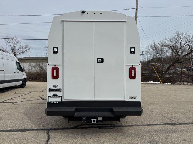 2025 Chevrolet Express Cutaway Work Van