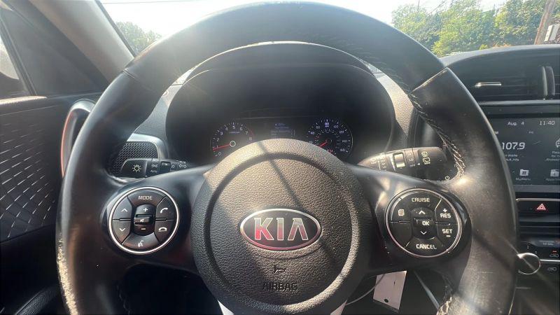 2021 Kia Soul GT-Line