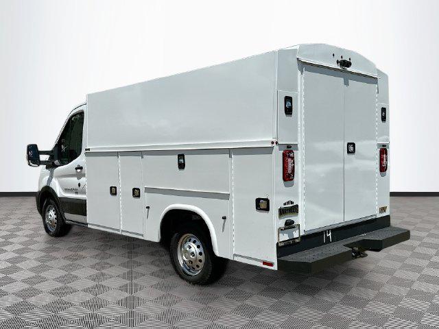 2025 Ford Transit Cutaway Base