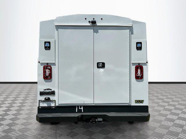 2025 Ford Transit Cutaway Base