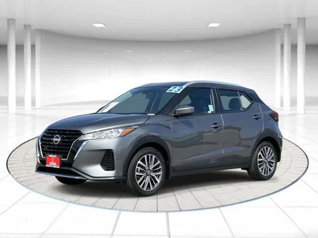 2023 Nissan Kicks SV Xtronic CVT