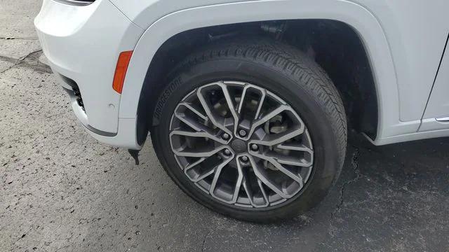 2023 Jeep Grand Cherokee L Summit 4x4