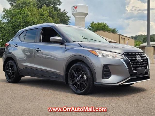 2023 Nissan Kicks SV Xtronic CVT