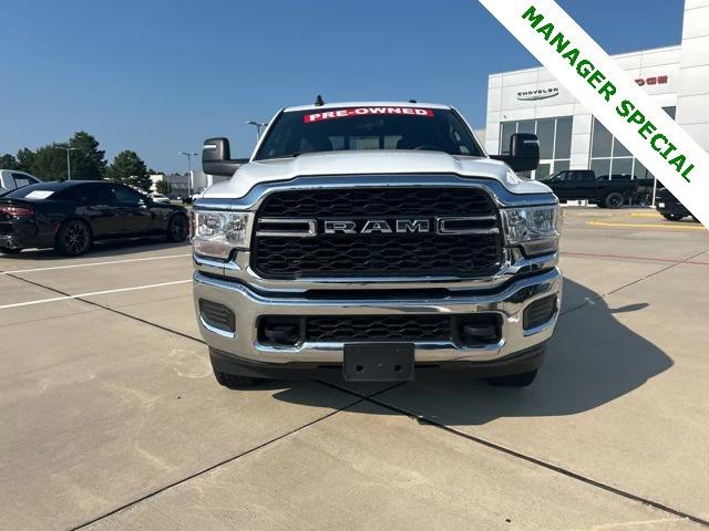 2024 RAM 3500 Tradesman Crew Cab 4x4 64 Box 2024 RAM 3500 Tradesman Crew Cab 4x4 64 Box