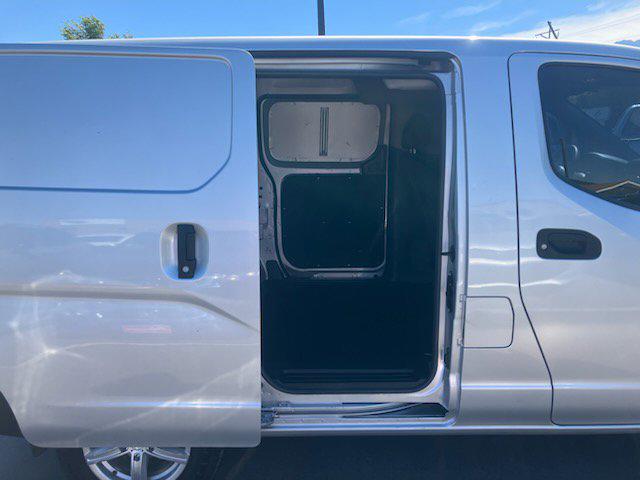 2017 Nissan NV200 S