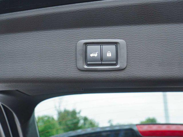 2025 Mitsubishi Outlander PHEV SE S-AWC