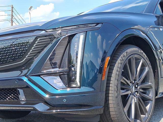 2026 Cadillac iQ V-Series AWD