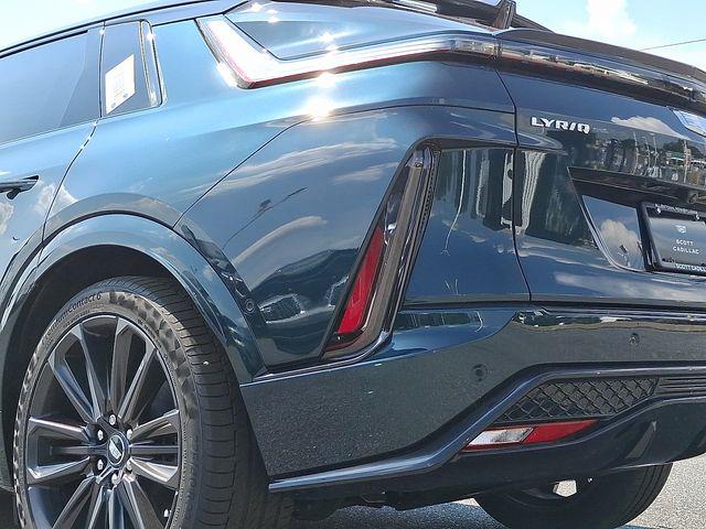 2026 Cadillac iQ V-Series AWD