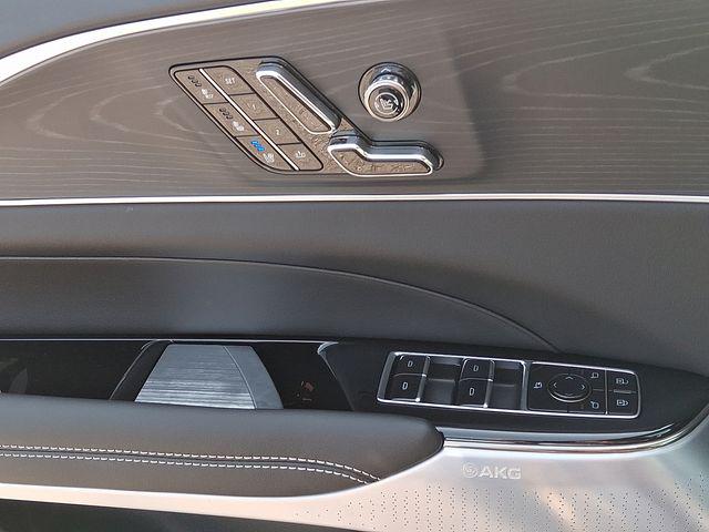 2026 Cadillac iQ V-Series AWD