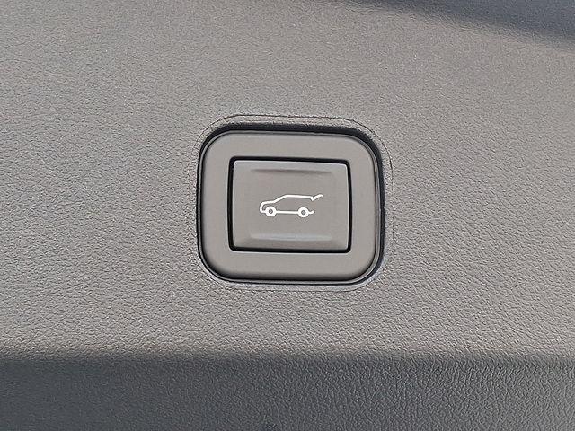2026 Cadillac iQ V-Series AWD