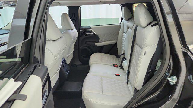 2025 Mitsubishi Outlander PHEV SEL S-AWC