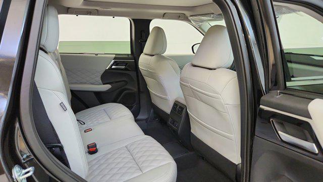 2025 Mitsubishi Outlander PHEV SEL S-AWC