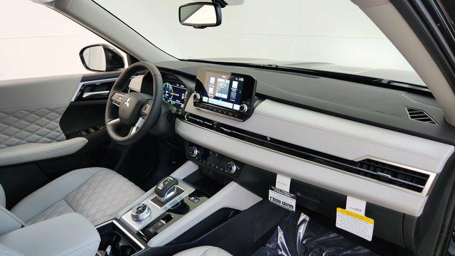 2025 Mitsubishi Outlander PHEV SEL S-AWC