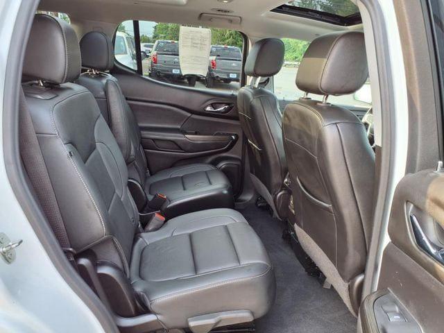 2022 GMC Acadia AWD SLT