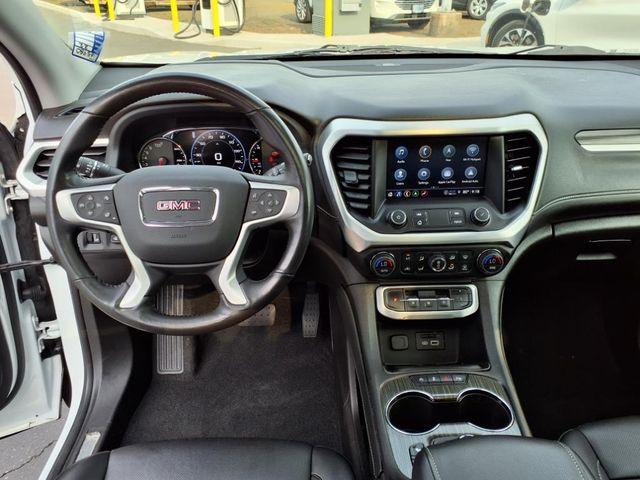 2022 GMC Acadia AWD SLT