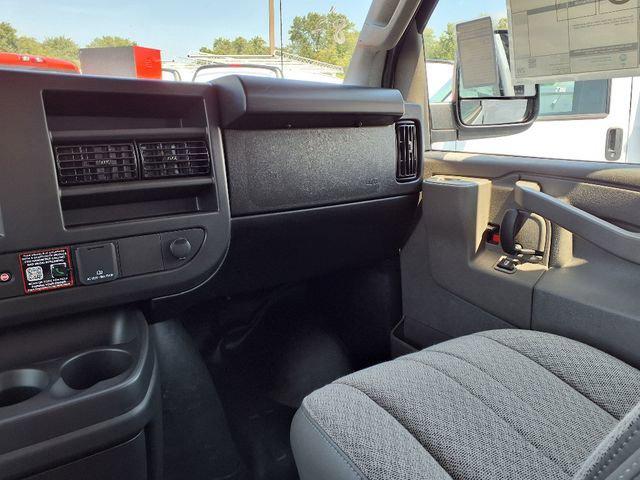 2025 Chevrolet Express Cargo Van RWD 3500 Regular Wheelbase WT