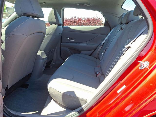 2025 Hyundai Elantra SEL Convenience