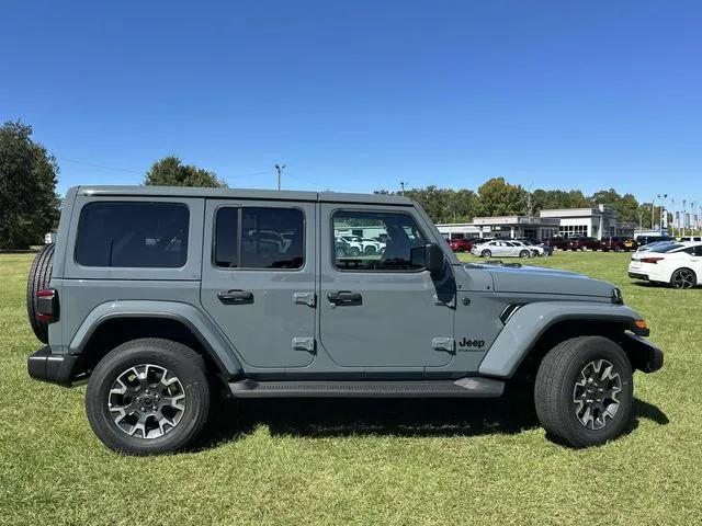 2026 Jeep Wrangler 4-Door Sahara 4x4