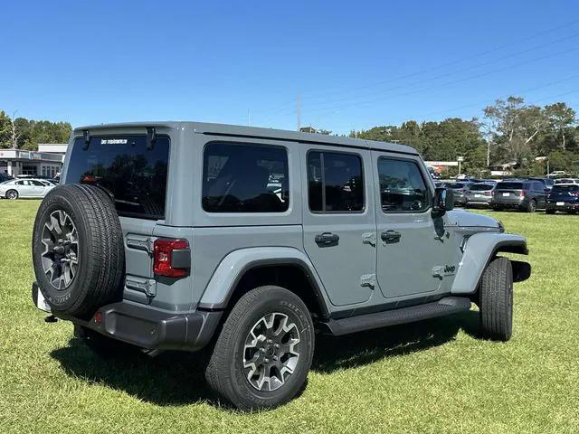 2026 Jeep Wrangler 4-Door Sahara 4x4
