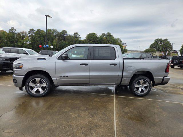 2025 RAM Ram 1500 RAM 1500 TRADESMAN CREW CAB 4X2 57 BOX 2025 RAM Ram 1500 RAM 1500 TRADESMAN CREW CAB 4X2 57 BOX