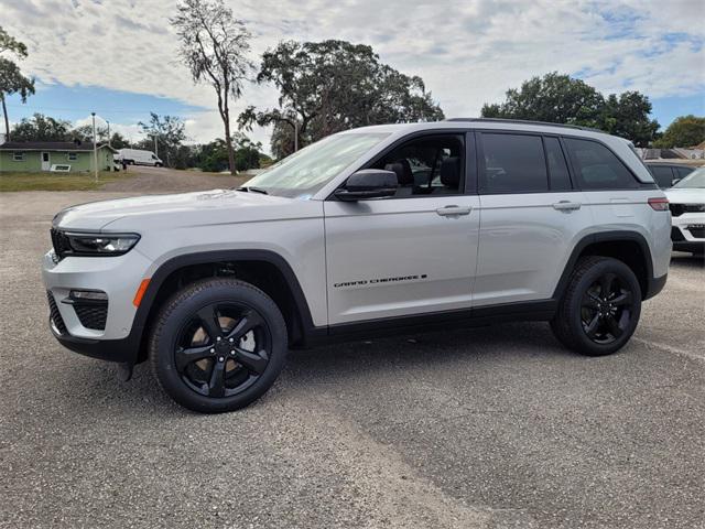2025 Jeep Grand Cherokee GRAND CHEROKEE LIMITED 4X2