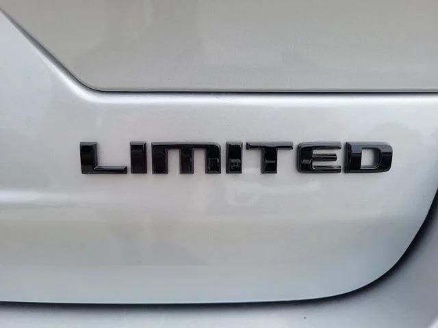 2025 Jeep Grand Cherokee Limited 4x2