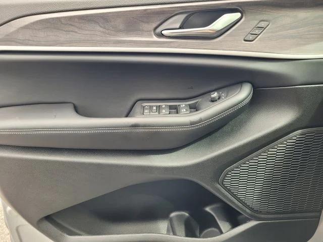 2025 Jeep Grand Cherokee Limited 4x2