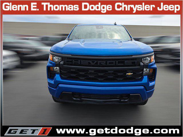 2022 Chevrolet Silverado 1500 4WD Crew Cab Standard Bed Custom 2022 Chevrolet Silverado 1500 4WD Crew Cab Standard Bed Custom