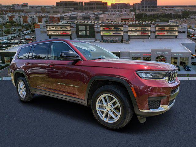 2023 Jeep Grand Cherokee L Laredo 4x4