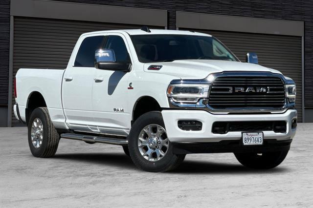 2024 RAM 2500 Laramie Crew Cab 4x4 64 Box