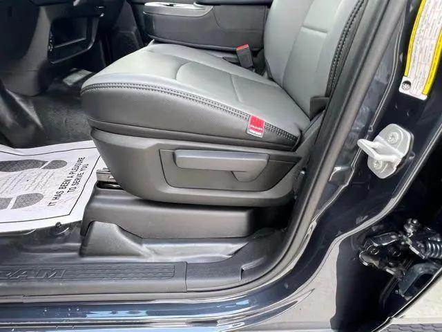 2026 Ram 2500 Tradesman Crew Cab 4x4 6'4" Box