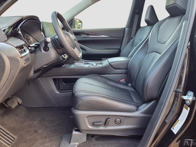 2024 INFINITI QX60 PURE