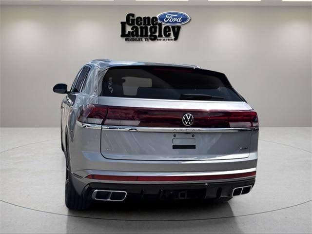 2024 Volkswagen Atlas Cross Sport 2.0T SEL Premium R-Line