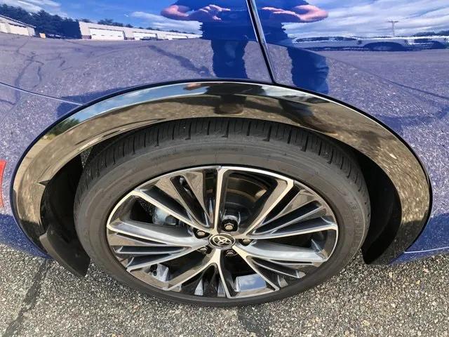 2024 Toyota Prius XLE AWD-e 2024 Toyota Prius XLE AWD-e