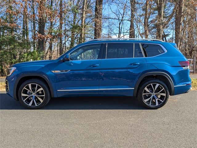 2025 Volkswagen Atlas 2.0T SEL Premium R-Line