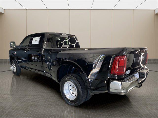 2025 RAM Ram 3500 RAM 3500 LIMITED LONGHORN CREW CAB 4X4 8 BOX 2025 RAM Ram 3500 RAM 3500 LIMITED LONGHORN CREW CAB 4X4 8 BOX