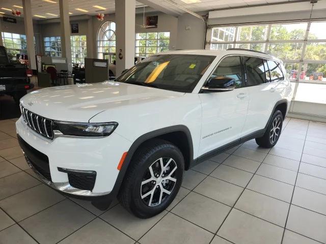 2024 Jeep Grand Cherokee L Limited 4x2