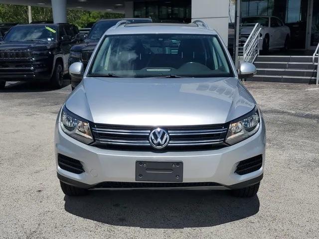 2017 Volkswagen Tiguan 2.0T Wolfsburg Edition 2017 Volkswagen Tiguan 2.0T Wolfsburg Edition