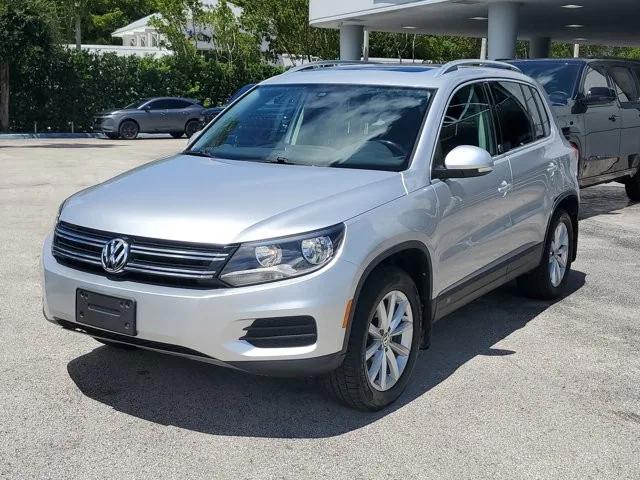 2017 Volkswagen Tiguan 2.0T Wolfsburg Edition 2017 Volkswagen Tiguan 2.0T Wolfsburg Edition