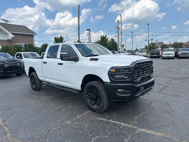 2025 RAM 3500 Tradesman Crew Cab 4x4 64 Box