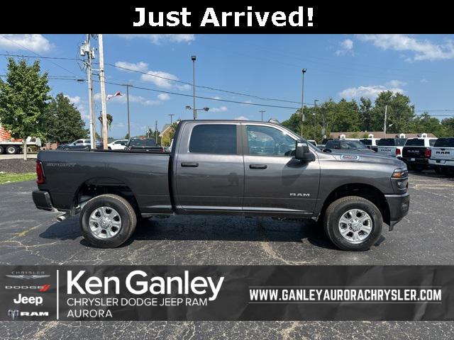 2025 RAM 2500 Big Horn Crew Cab 4x4 64 Box