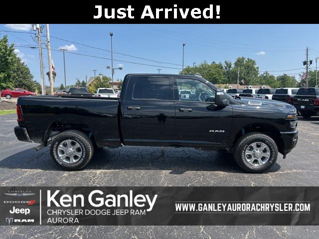 2025 RAM 2500 Big Horn Crew Cab 4x4 64 Box