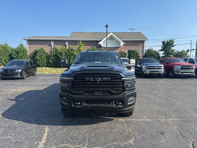 2025 RAM 3500 Laramie Crew Cab 4x4 8 Box