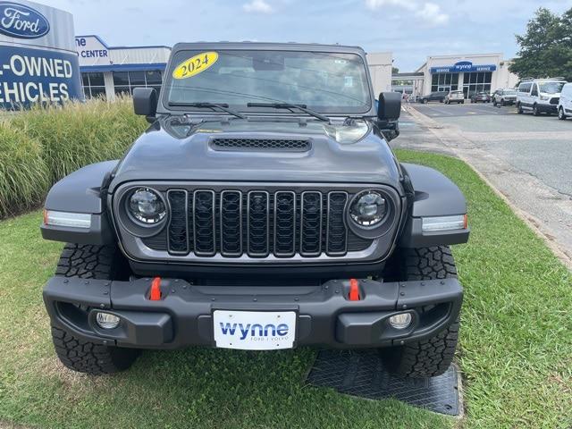 2024 Jeep Gladiator Sport